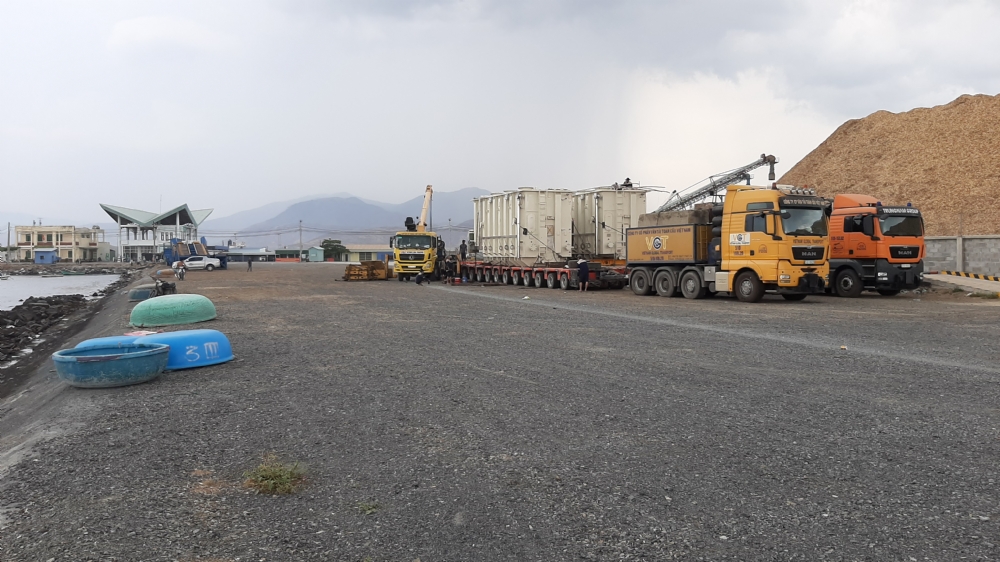 Receipt, transport and installation of 6 main transformers for Thuan Nam Solar Power Plant and Thuan Nam 500kV sub-station, Ninh Thuan Province.