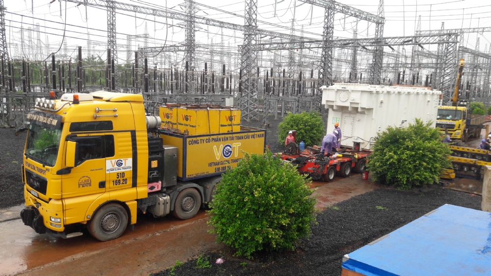Transport and deliver heavy main transformer from Quy Nhơn to Pleiku.