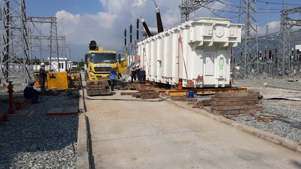Transport and installation main transformer from Vinh Tan, Binh Thuan to Thap Cham.