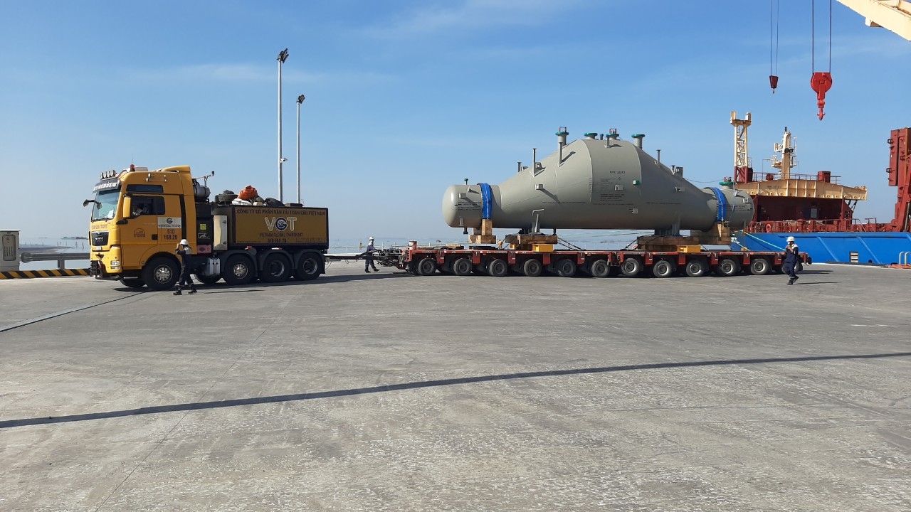 THE PETROCHEMICAL COMPLEX IN SOUTH OF VIETNAM PROJECT