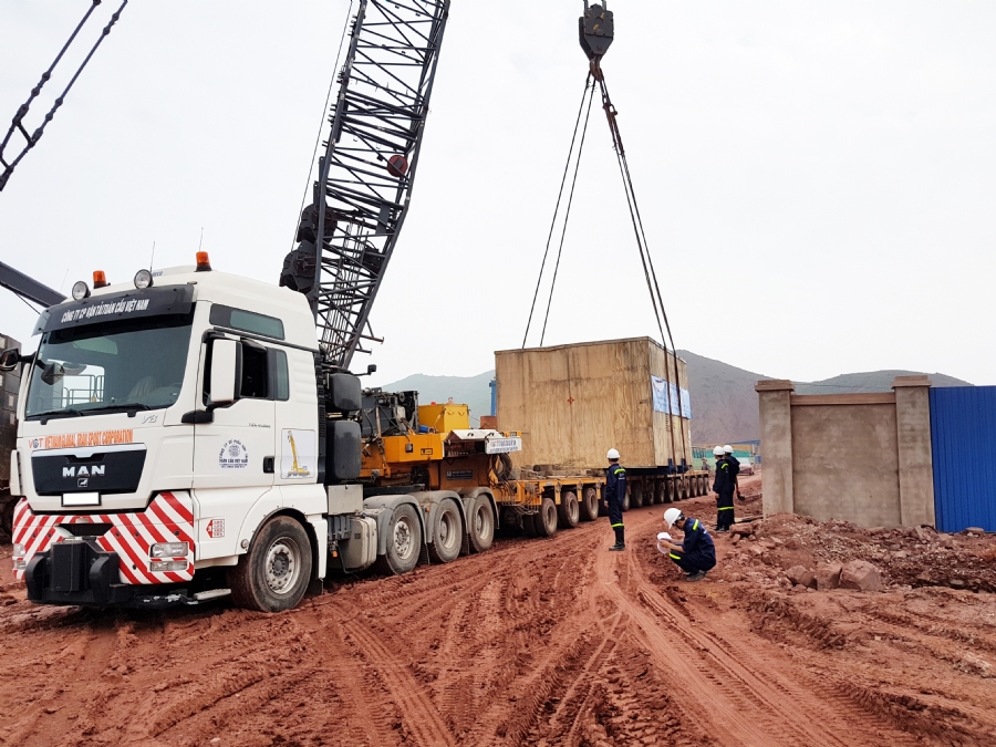 Song Lam Cement Plant, Nghe An province.