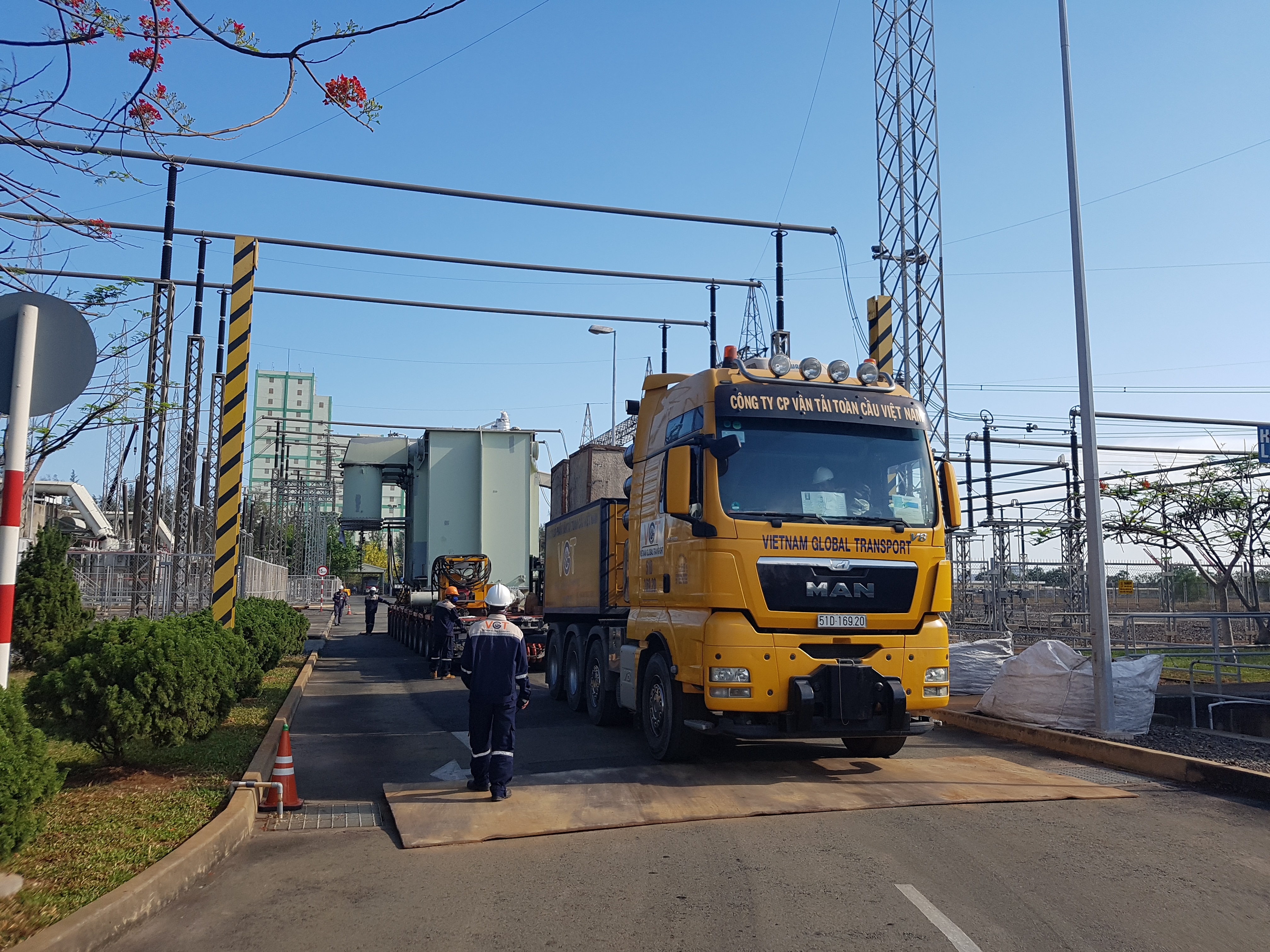 Dismantle, transportation and re-installation of main transformer 220kV and accessories at Phu My I Combined Cycle Power Plant.
